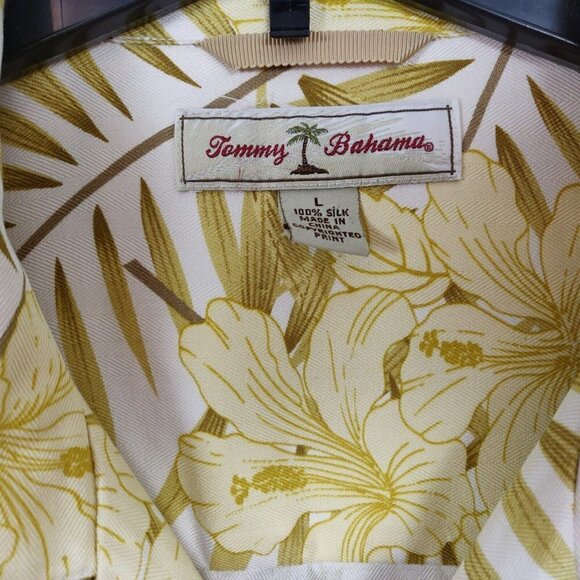 Tommy Bahama Silk Hawaiian Shirt Size Large Chartreuse Green Floral Print Aloha - Picture 3 of 10